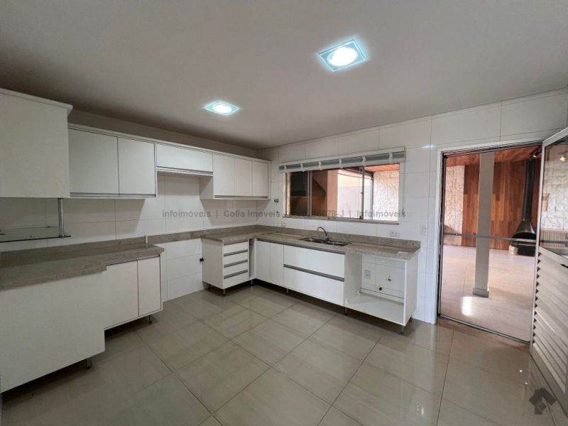 Sobrado em condomínio — Jardim Veraneio, Campo Grande MS
