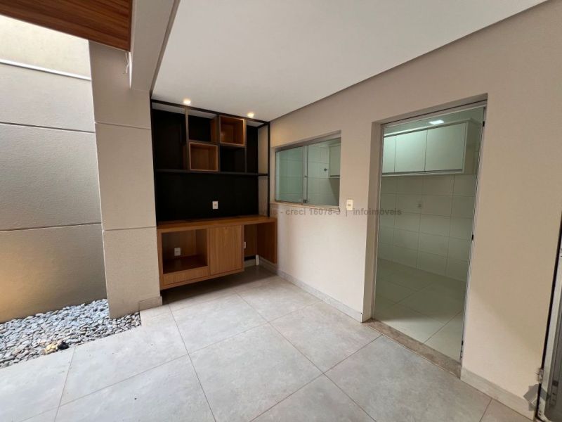 Sobrado em condomínio — Jardim Veraneio, Campo Grande MS