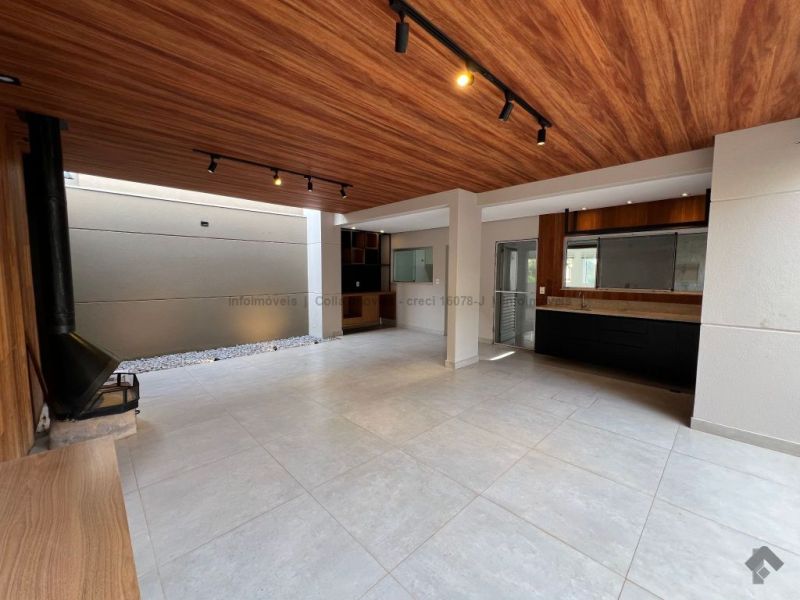 Sobrado em condomínio — Jardim Veraneio, Campo Grande MS