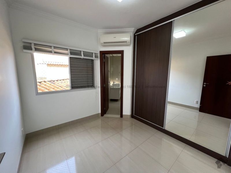 Sobrado em condomínio — Jardim Veraneio, Campo Grande MS
