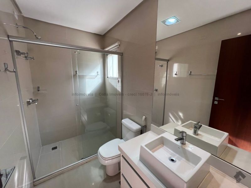 Sobrado em condomínio — Jardim Veraneio, Campo Grande MS